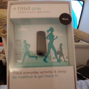 New Fitbit One Wireless Activity/Sleep Tracker